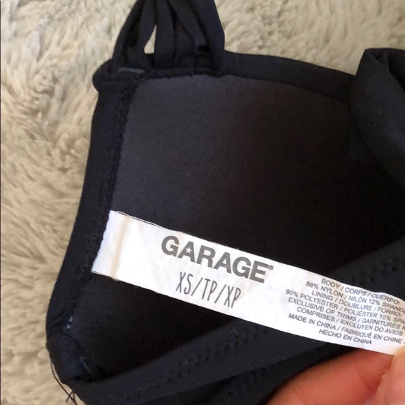 Garage Xs bikini top - Picture 2 of 3